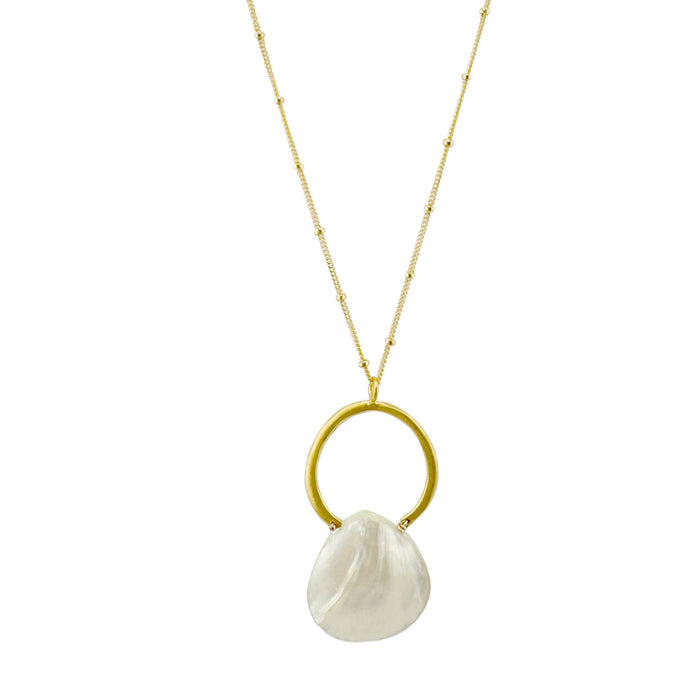 Circle w. white mother of pearl drop necklace: Vermeil