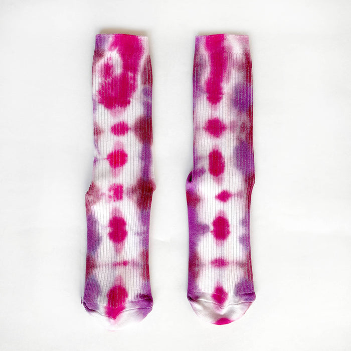 Braveheart Tie-dyed Dressy Socks: Medium (W 6-10 / M 6-8)