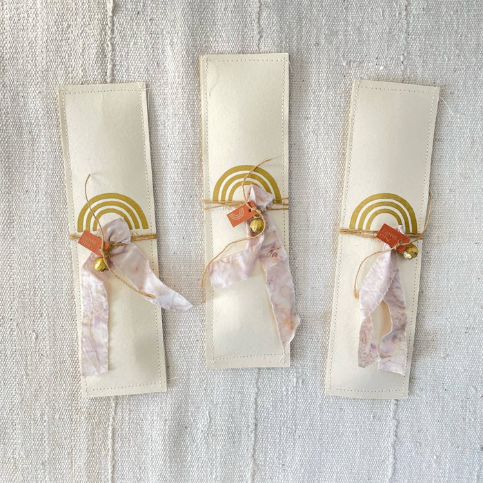 Incense Sticks: Palo santo