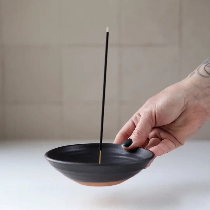 Incense Burner in 4 colors | Modern Handmade Pottery: Black