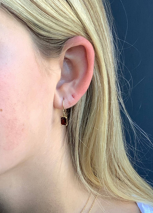 Garnet baguette earrings: Vermeil