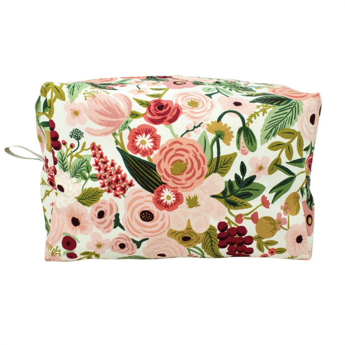 The Large Dopp Kit: Navy Floral / Large