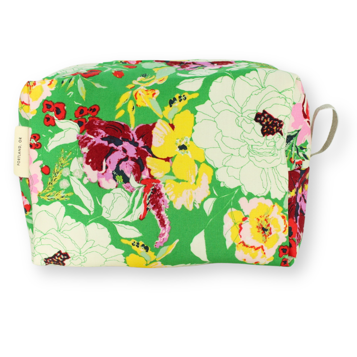 The Medium Dopp Kit: Navy Floral / Medium