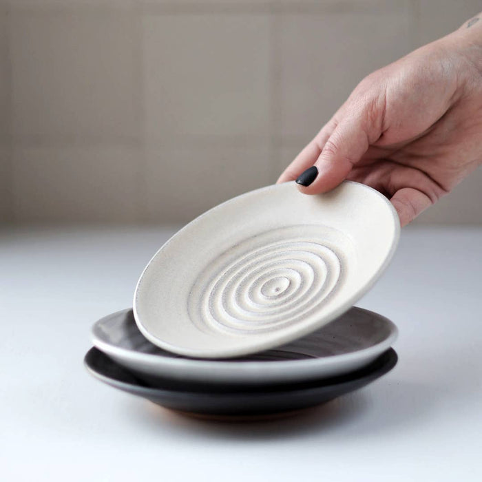Garlic Grater Plate in 3 Color Options: White