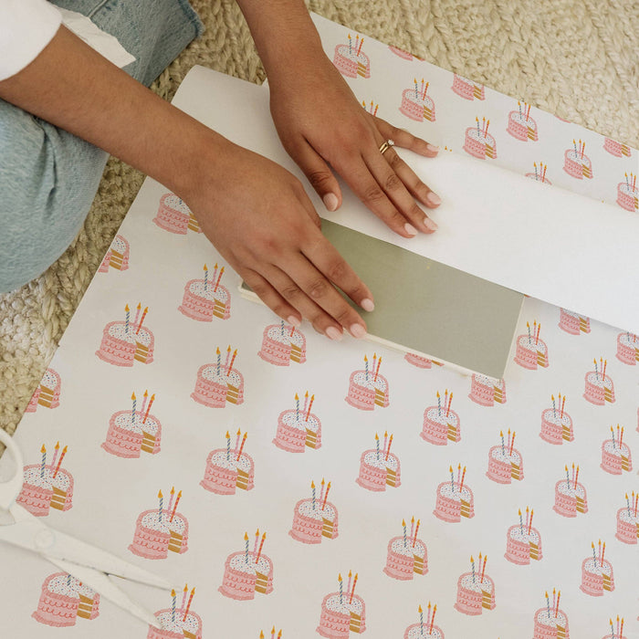 Birthday Cake Gift Wrap: Roll