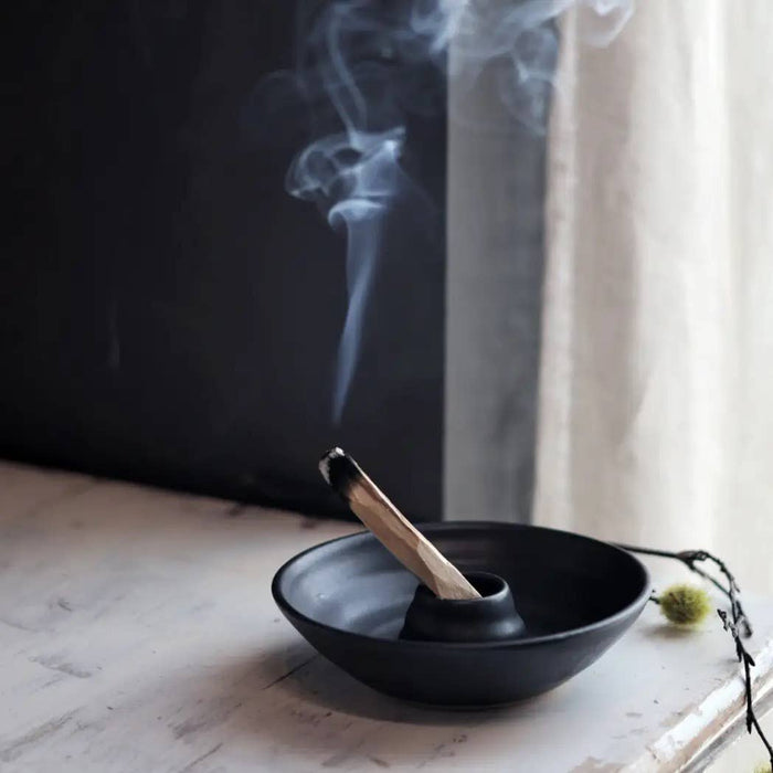 Palo Santo Burning Ritual Dish in Black