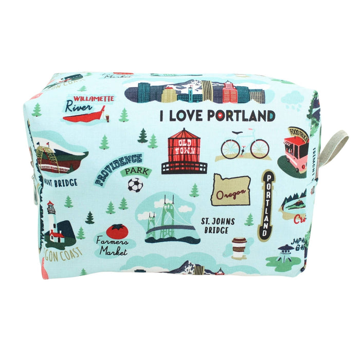 The Large Dopp Kit: Navy Floral / Large