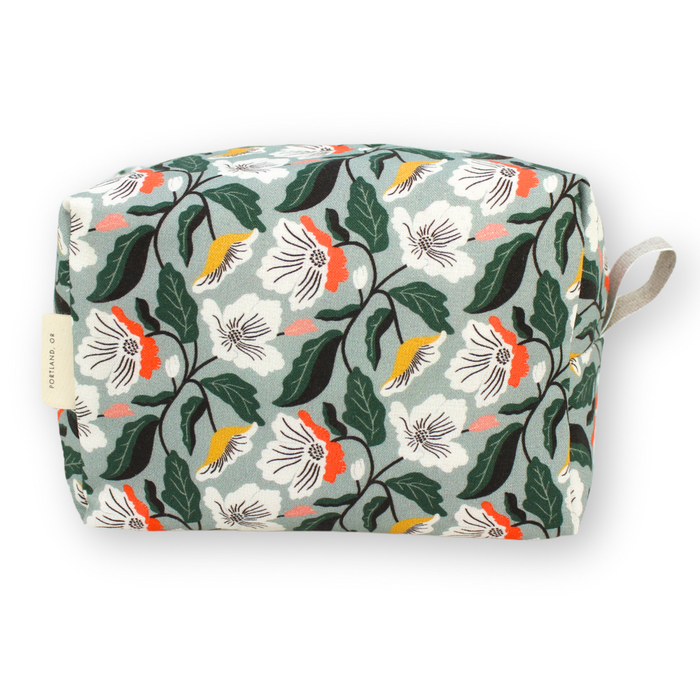 The Medium Dopp Kit: Navy Floral / Medium