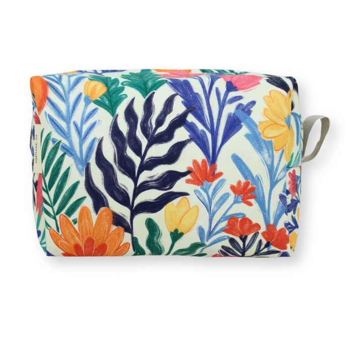 The Medium Dopp Kit: Navy Floral / Medium
