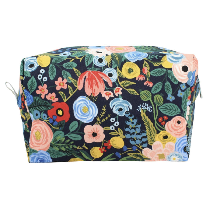The Medium Dopp Kit: Navy Floral / Medium