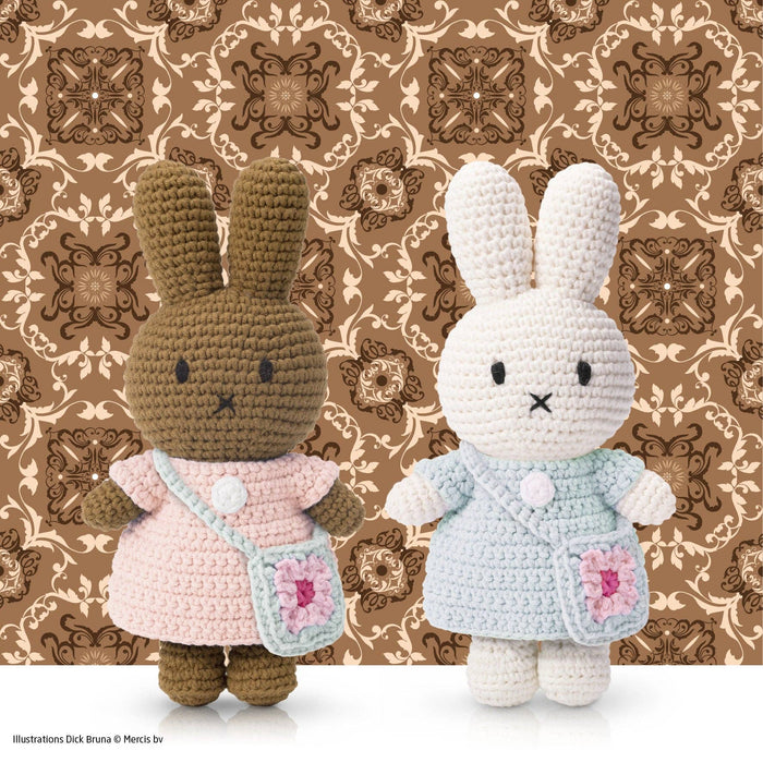 Miffy and her flower bag: Pastel yellow dress with blue flower bag