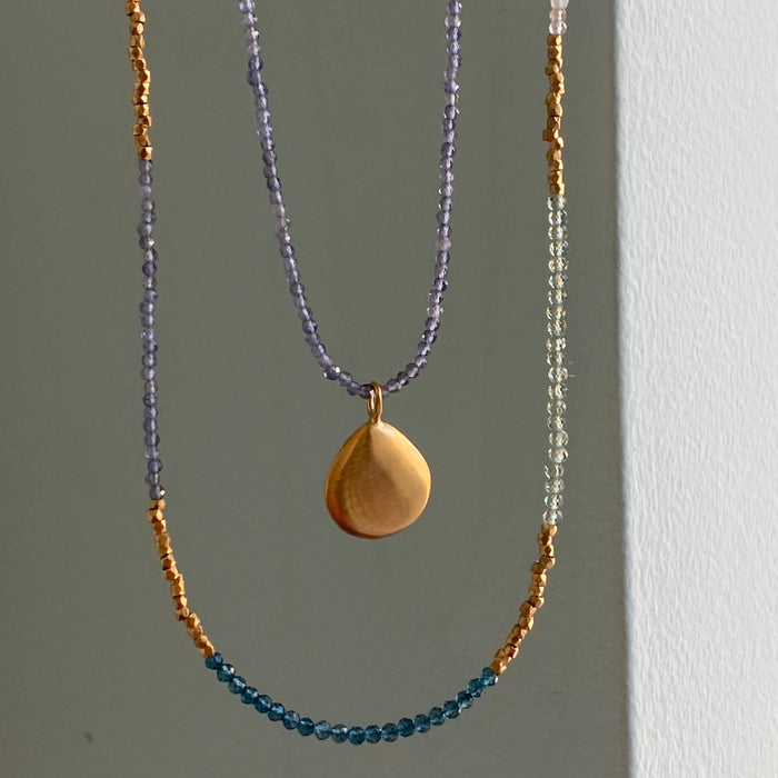 smooth puffy drop on iolite necklace