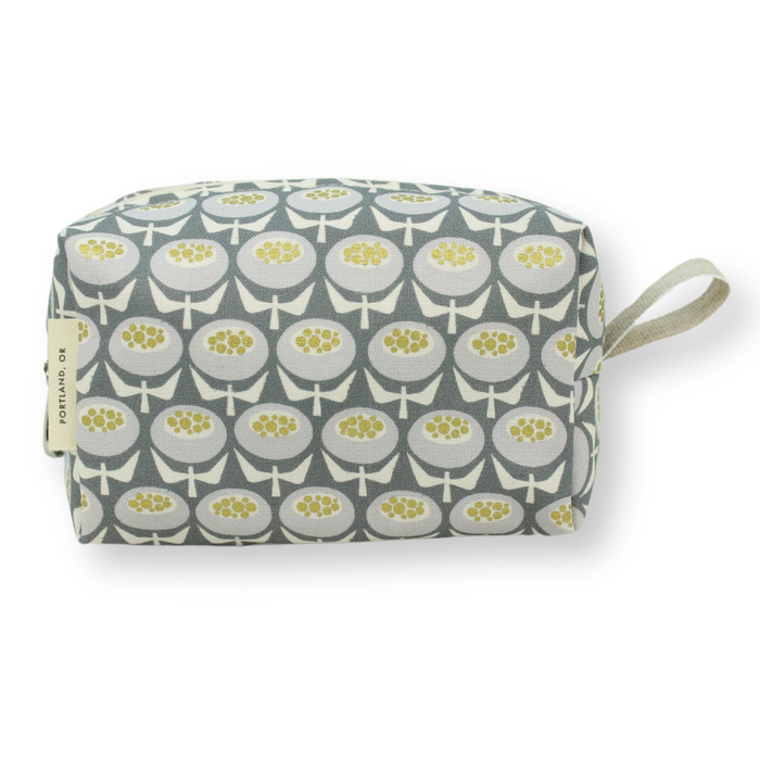 Metallic Dopp Kit Small: 604 | Vintage Blossom Blue / Small