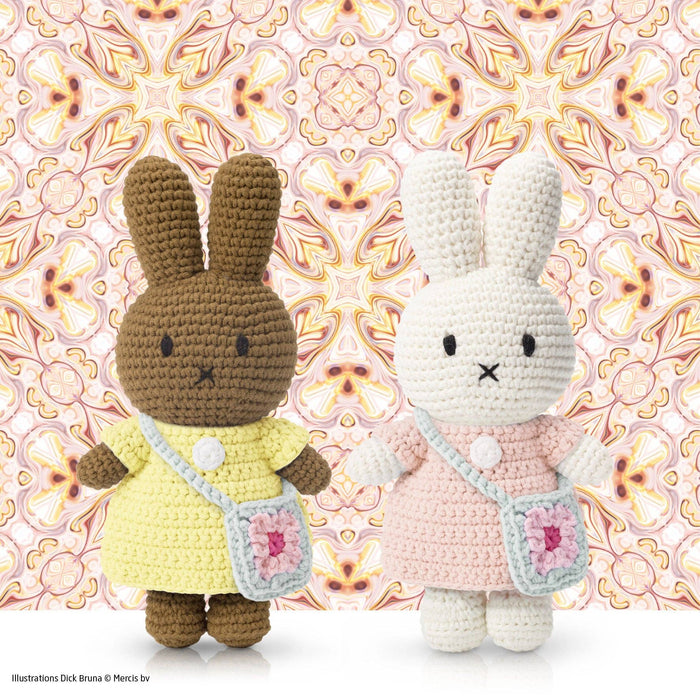 Miffy and her flower bag: Pastel yellow dress with blue flower bag
