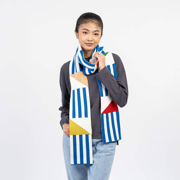 Sailboat Skinny Scarf: Black