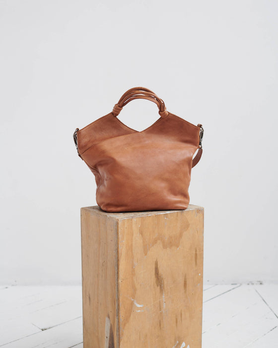 Nash Handcrafted Leather Tote/Crossbody Bags: Black