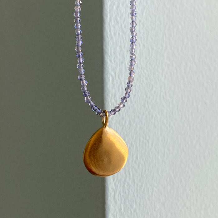 smooth puffy drop on iolite necklace