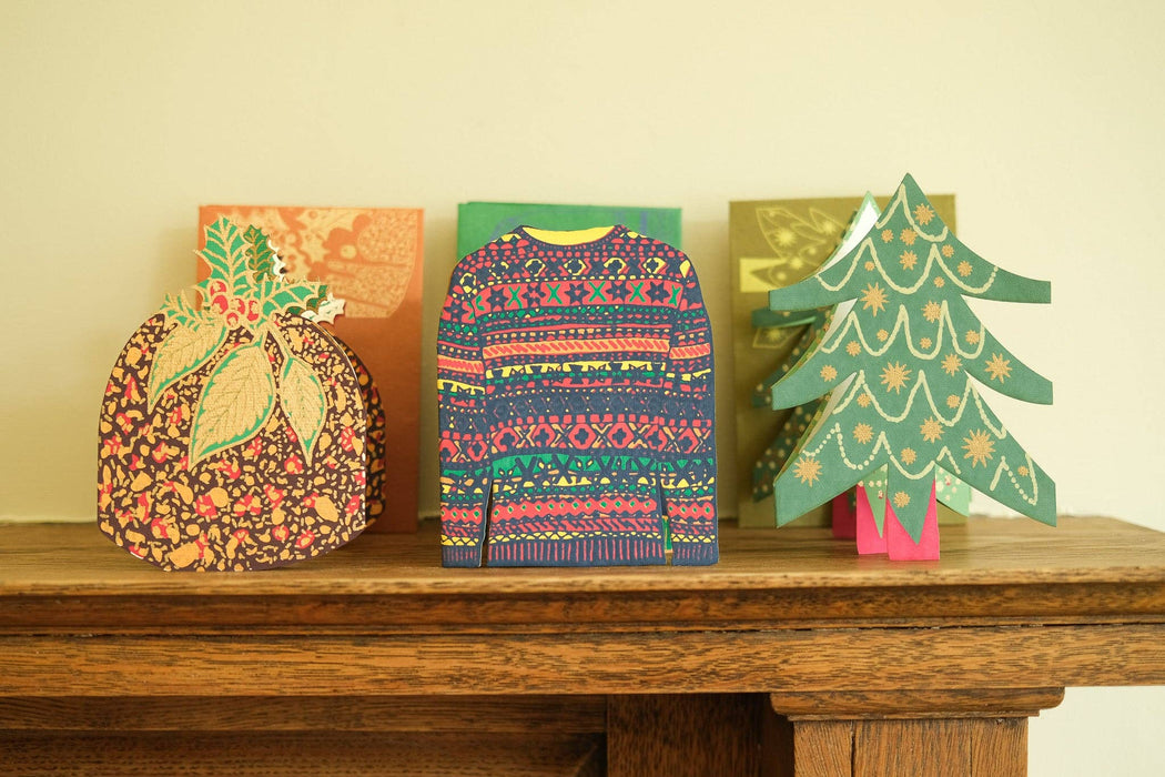 CHRISTMAS TREE CONCERTINA CARD