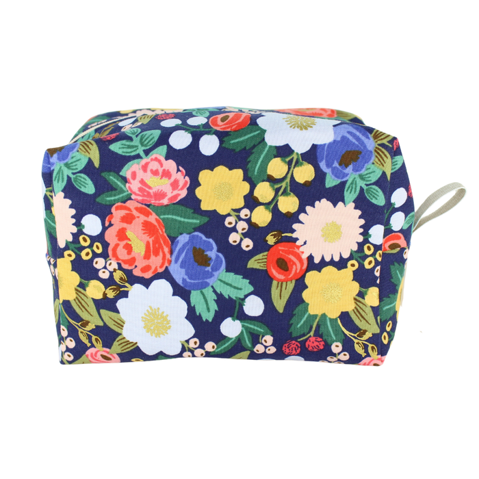 Metallic Dopp Kit Medium: 605 | Vintage Blossom Cream / Medium