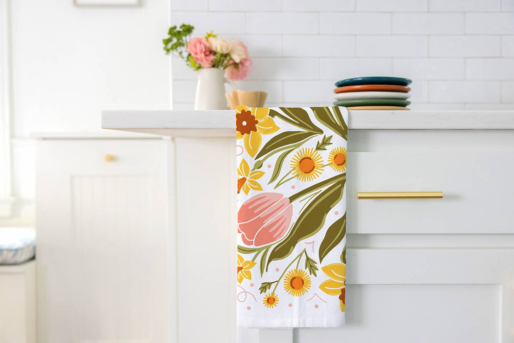 Daffodil Dreams Tea Towel - Spring Floral Kitchen Towel