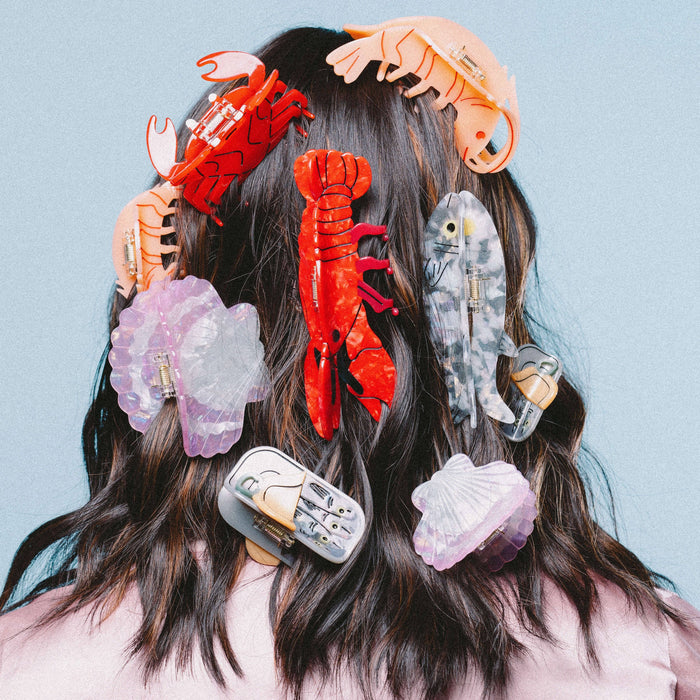 Midi Shrimp Hair Claw Clip