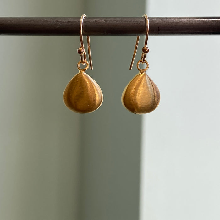 small puffy drop earrings: Gold Vermeil