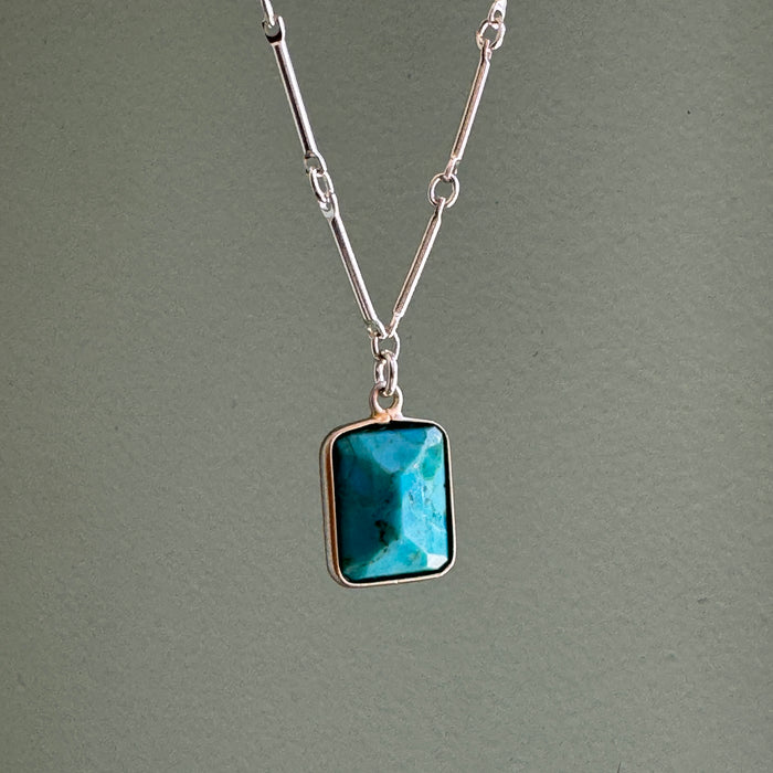 Faceted turquoise rectangle necklace: Silver