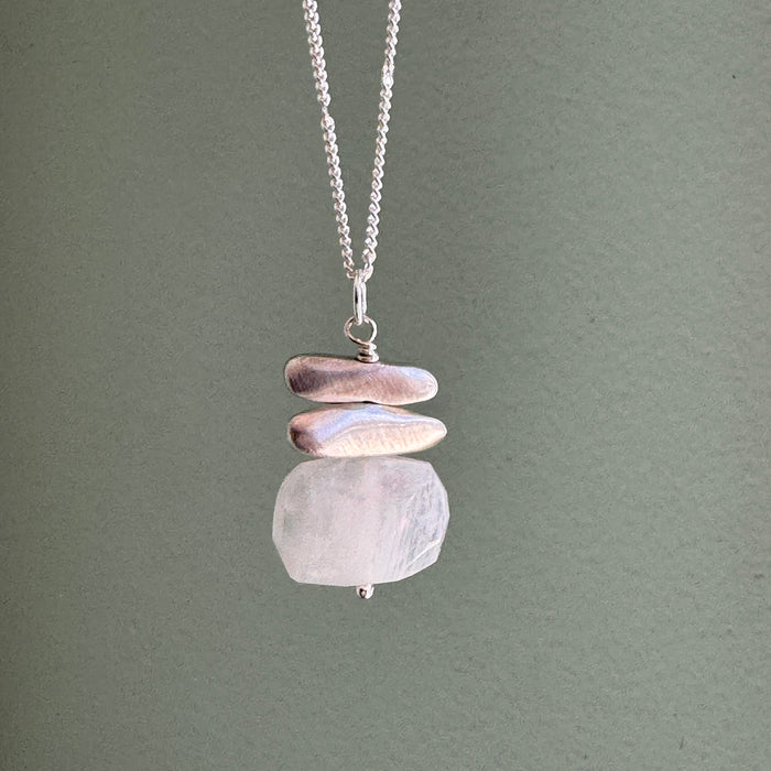 Double nuggets w. stone necklace: Silver / Moonstone
