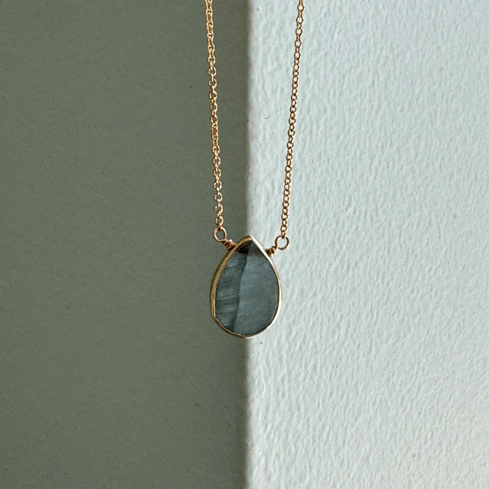 Aquamarine drop necklace: Vermeil