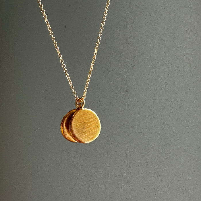 two little discs necklace