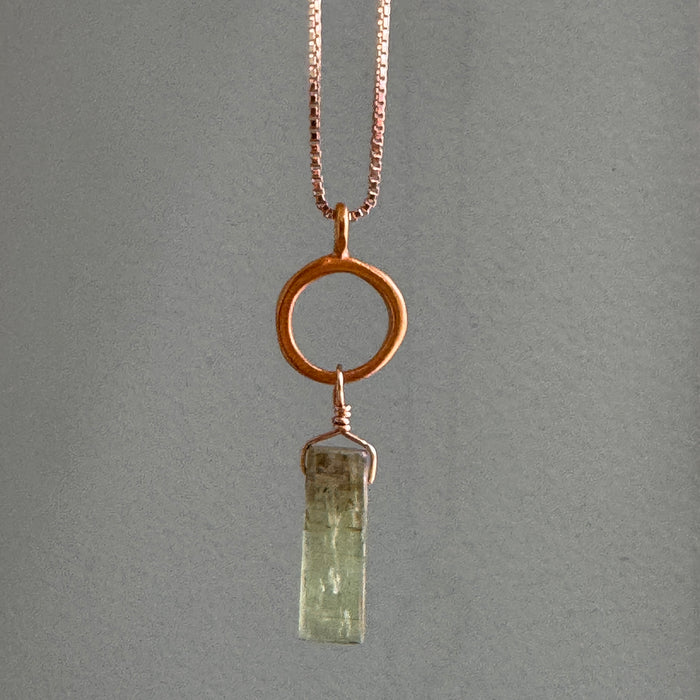 Circle w. Green Kyanite Necklace in Silver or Vermeil: Vermeil