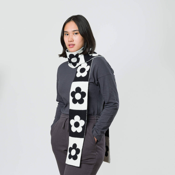 Flower Block Skinny Knit Scarf: Desert