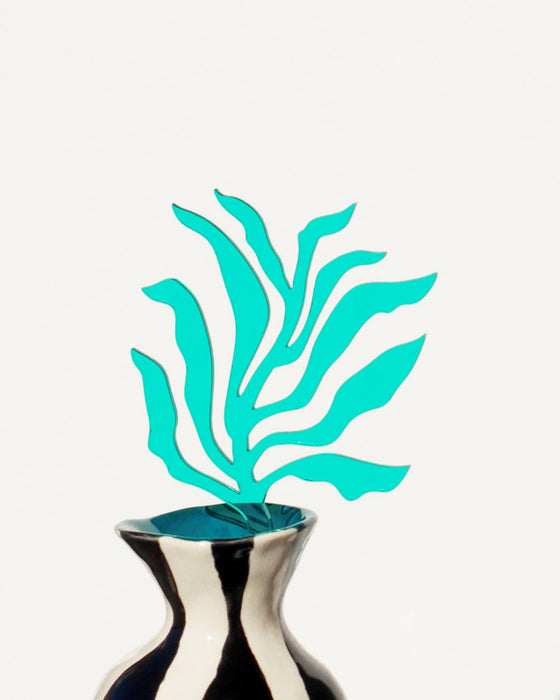 Small Kelp Flower Stem: See-thru green