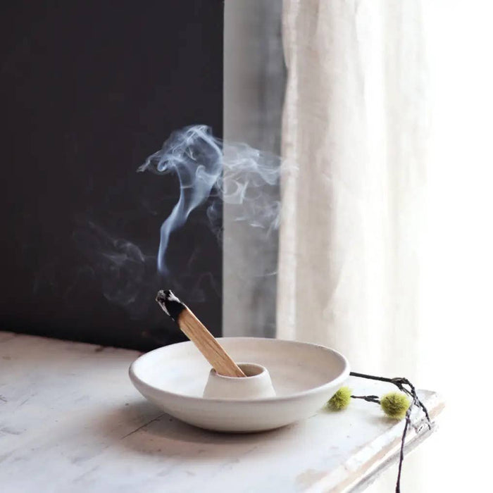 Palo Santo Burning Ritual Dish in Cream