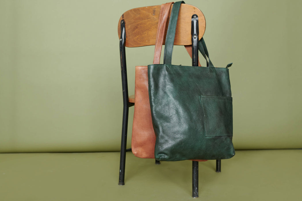 Leon Handcrafted Leather Tote Bags: Moss