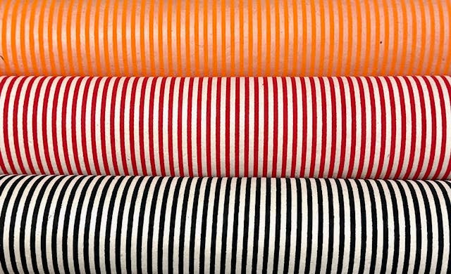 20x30 Stripes printed paper: Red