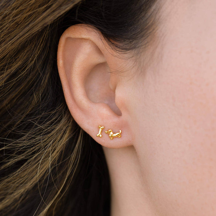 Teeny Tiny Bone Appétit Studs: Gold