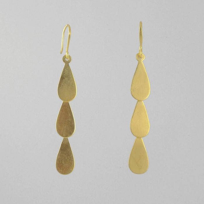 Tear Drop Cascade Earrings: Gold Plate