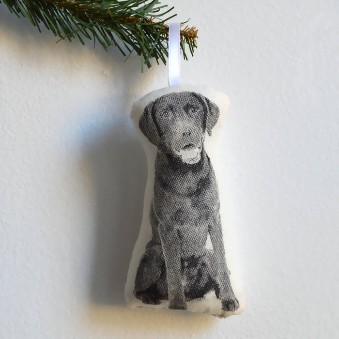 Labrador Retriever Ornament