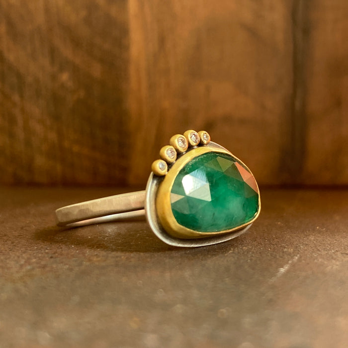 Rosecut Emerald with Diamond Swell