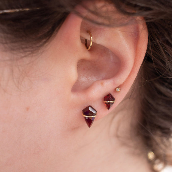 18kt Garnet Small Kite Studs