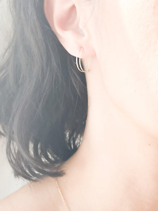 Ovalong Half Hoop