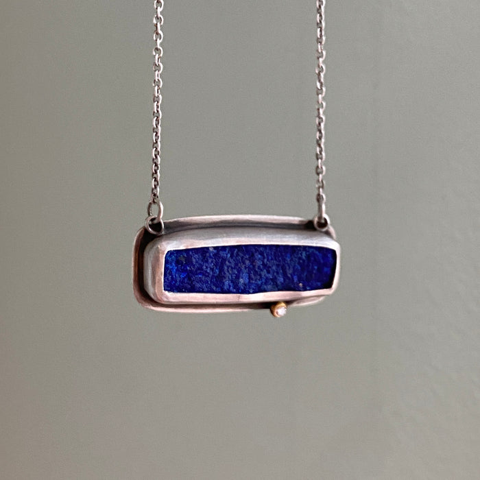 Surface Cut Lapis Bar with Diamond
