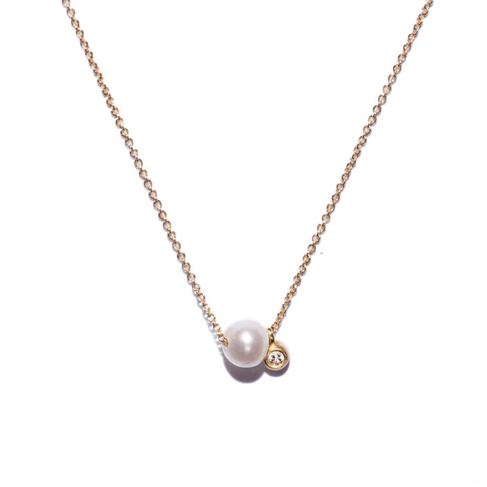 Dainty Necklace with Pearl + Diamond
