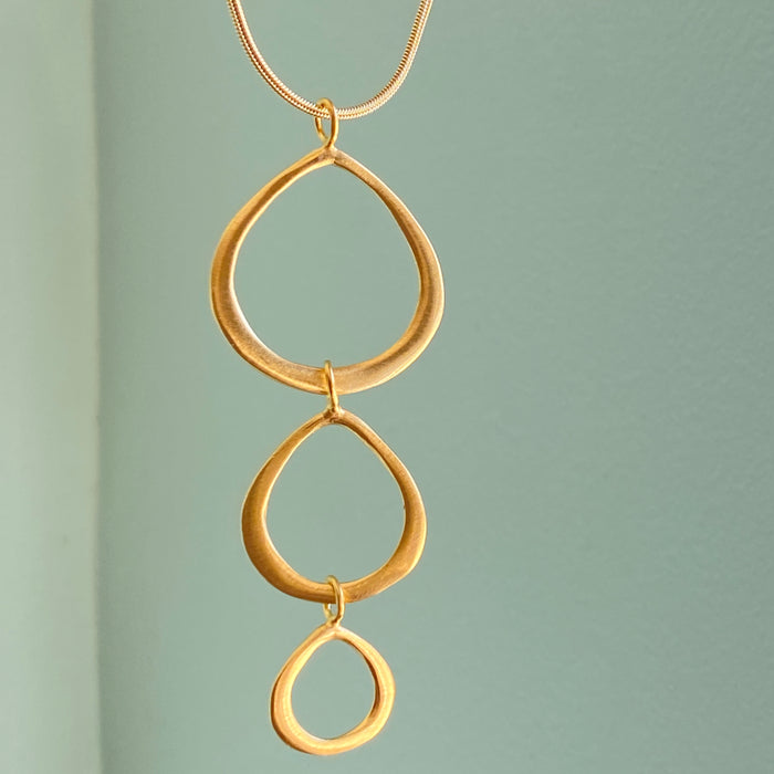 Golden Triple Ovals Necklace