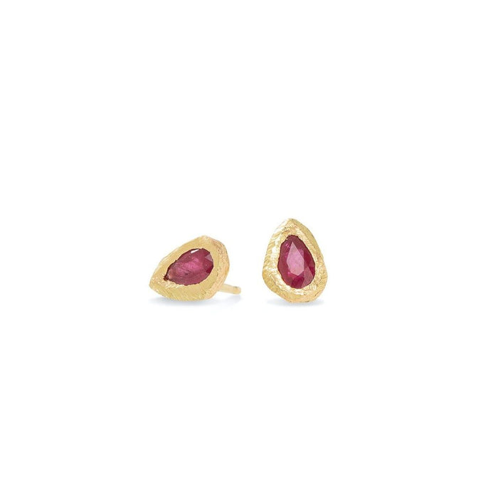 18kt Teardrop Ruby Studs